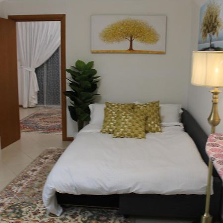 Newly Furnished Cozy 1 Bedroom Apartment Close To Jbr Beach And Metro Дубай Экстерьер фото
