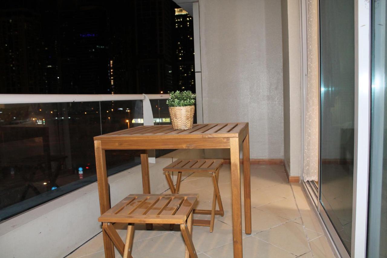 Newly Furnished Cozy 1 Bedroom Apartment Close To Jbr Beach And Metro Дубай Экстерьер фото