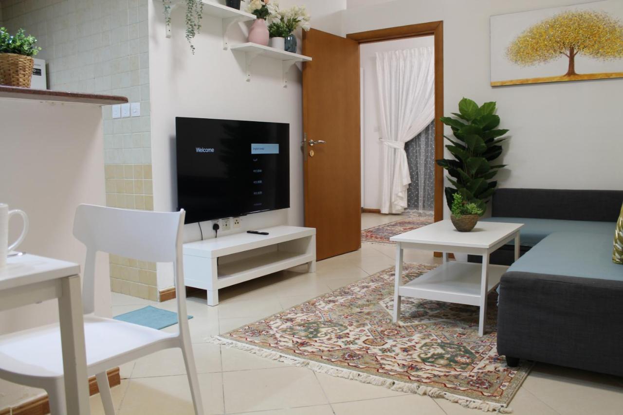 Newly Furnished Cozy 1 Bedroom Apartment Close To Jbr Beach And Metro Дубай Экстерьер фото